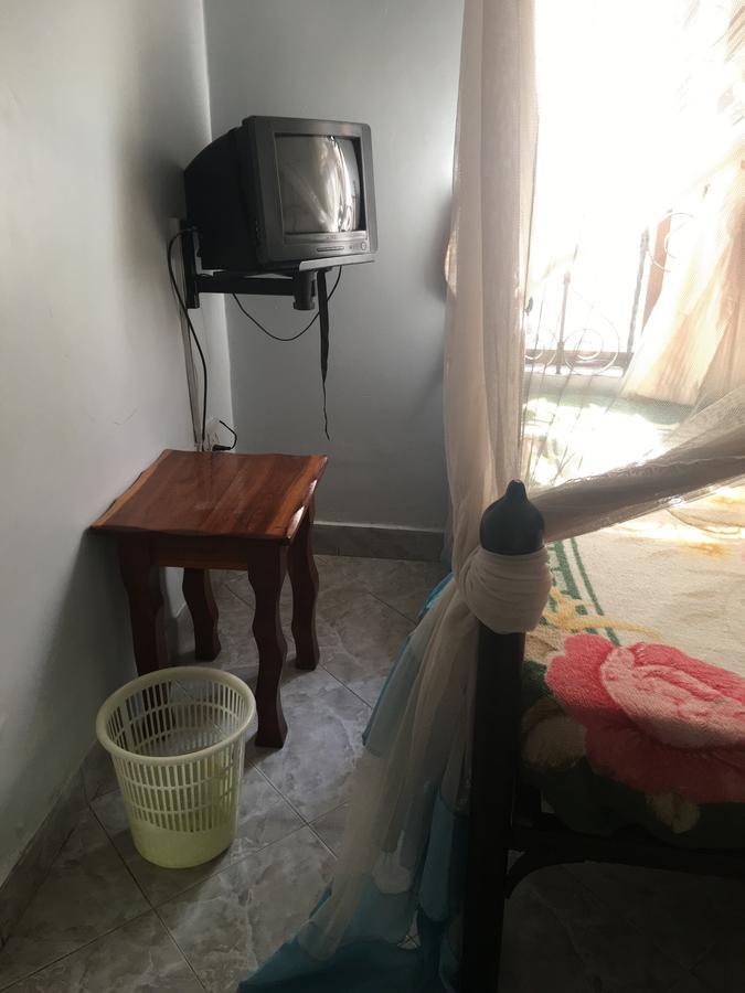 Kutetere Motel Arusha Bagian luar foto