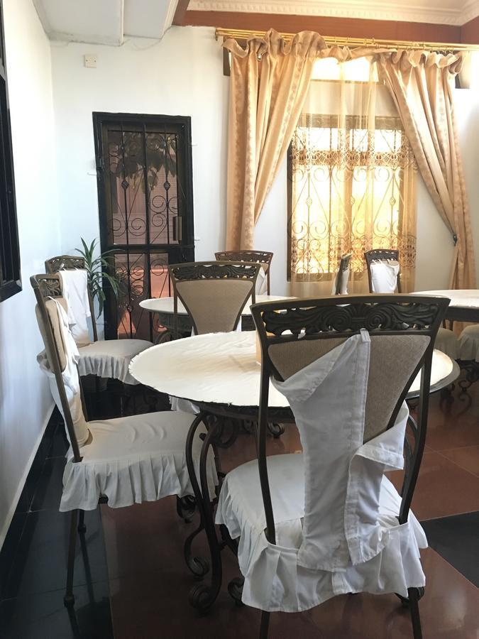 Kutetere Motel Arusha Bagian luar foto