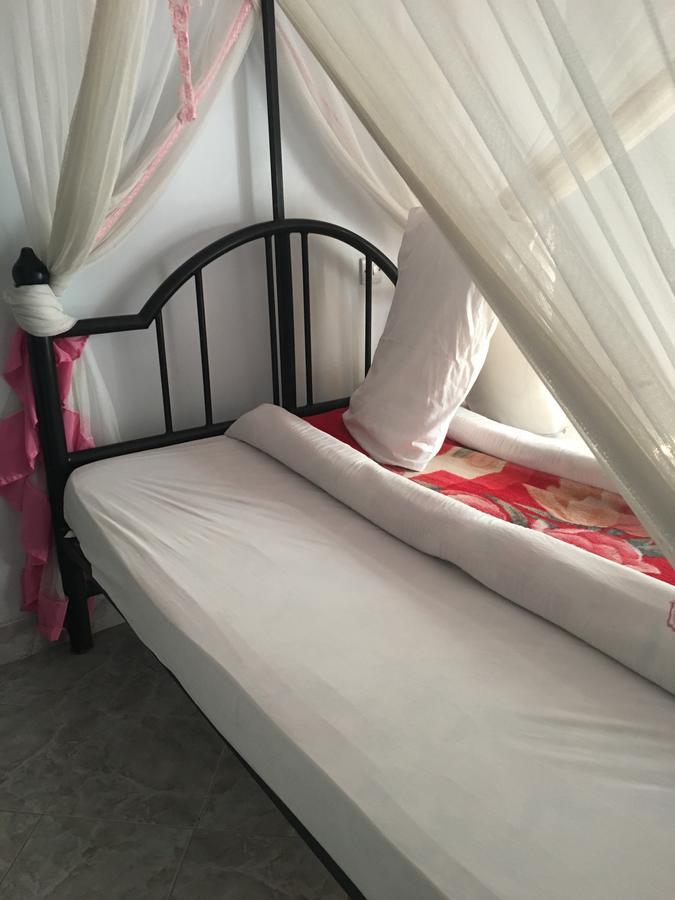 Kutetere Motel Arusha Bagian luar foto